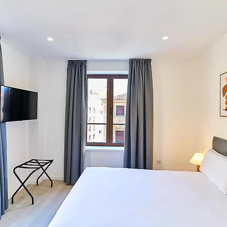 Gran Vía By Gaiarooms Hotel